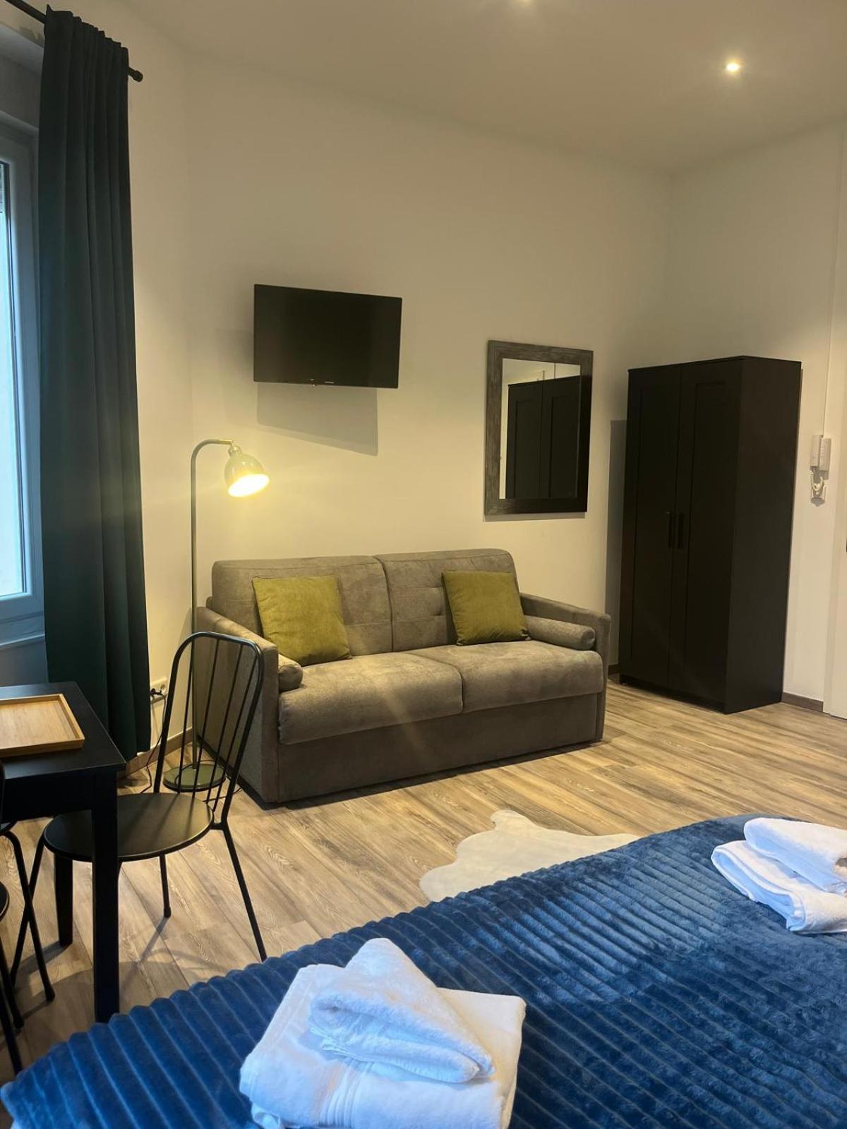 Hotel La Station Luxembourg Bagian luar foto