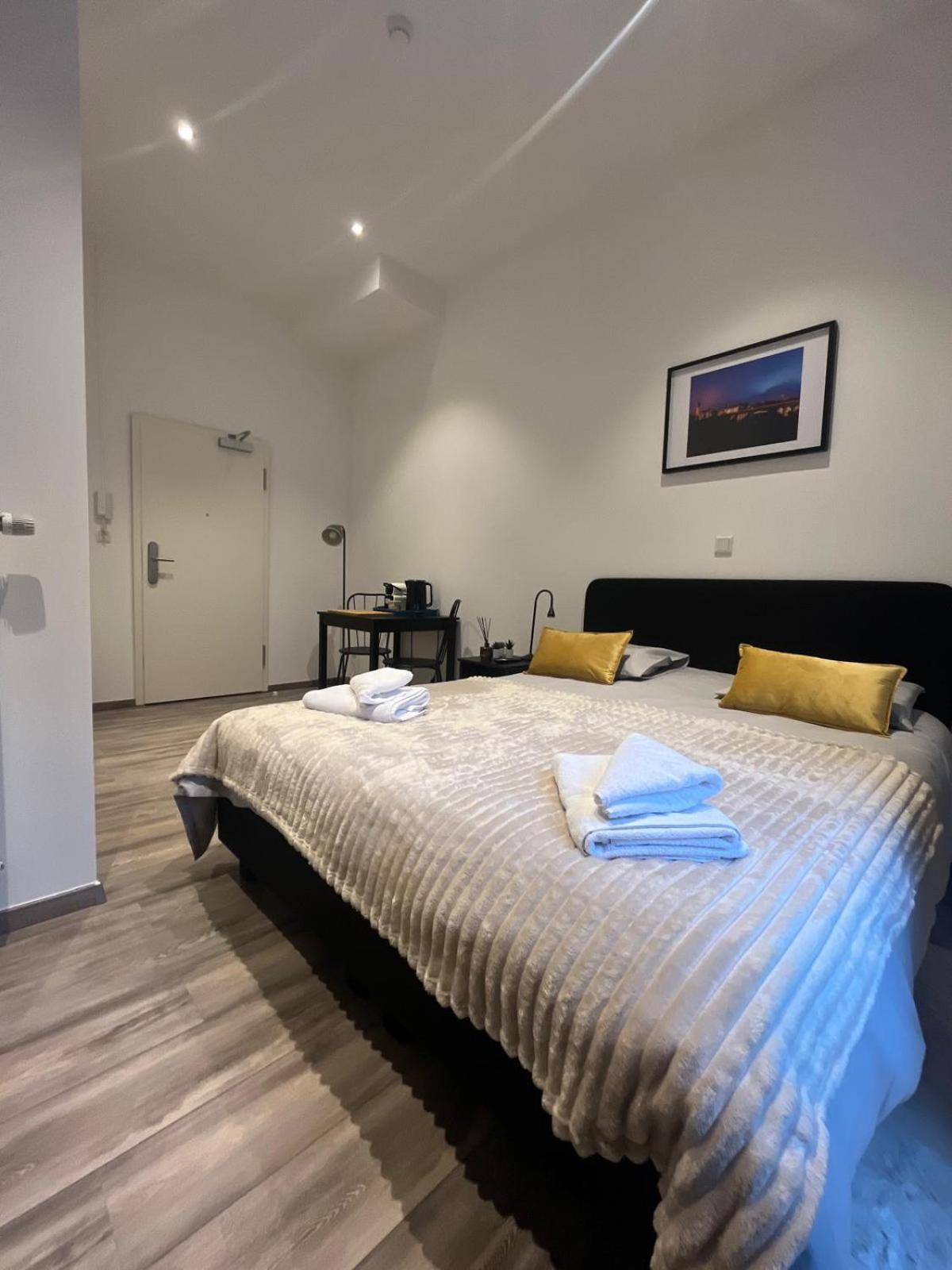 Hotel La Station Luxembourg Bagian luar foto